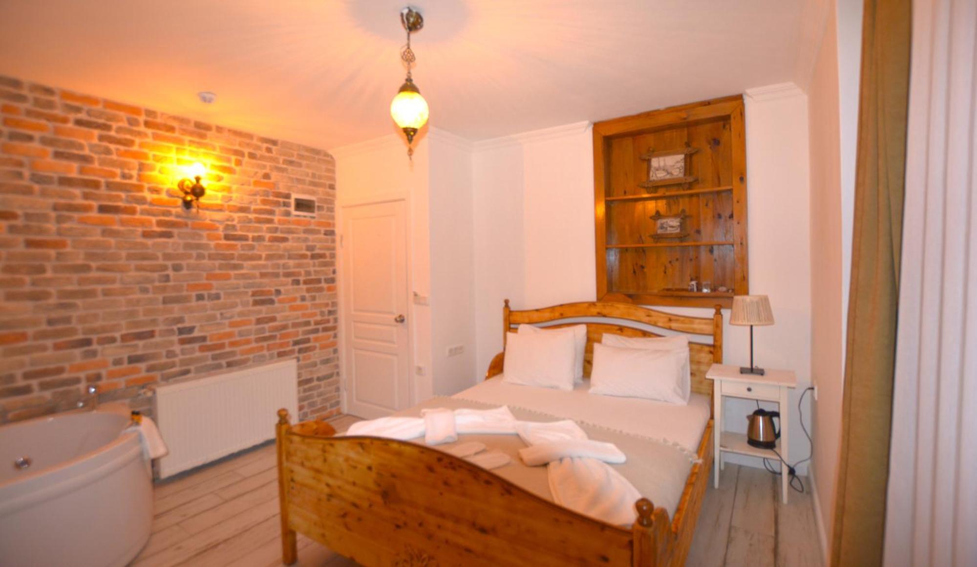 Agva Piazza Hotel Buitenkant foto
