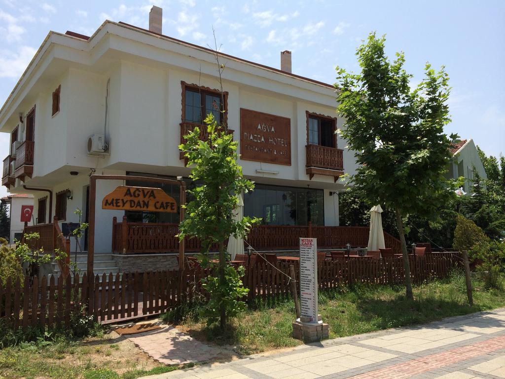 Agva Piazza Hotel Buitenkant foto